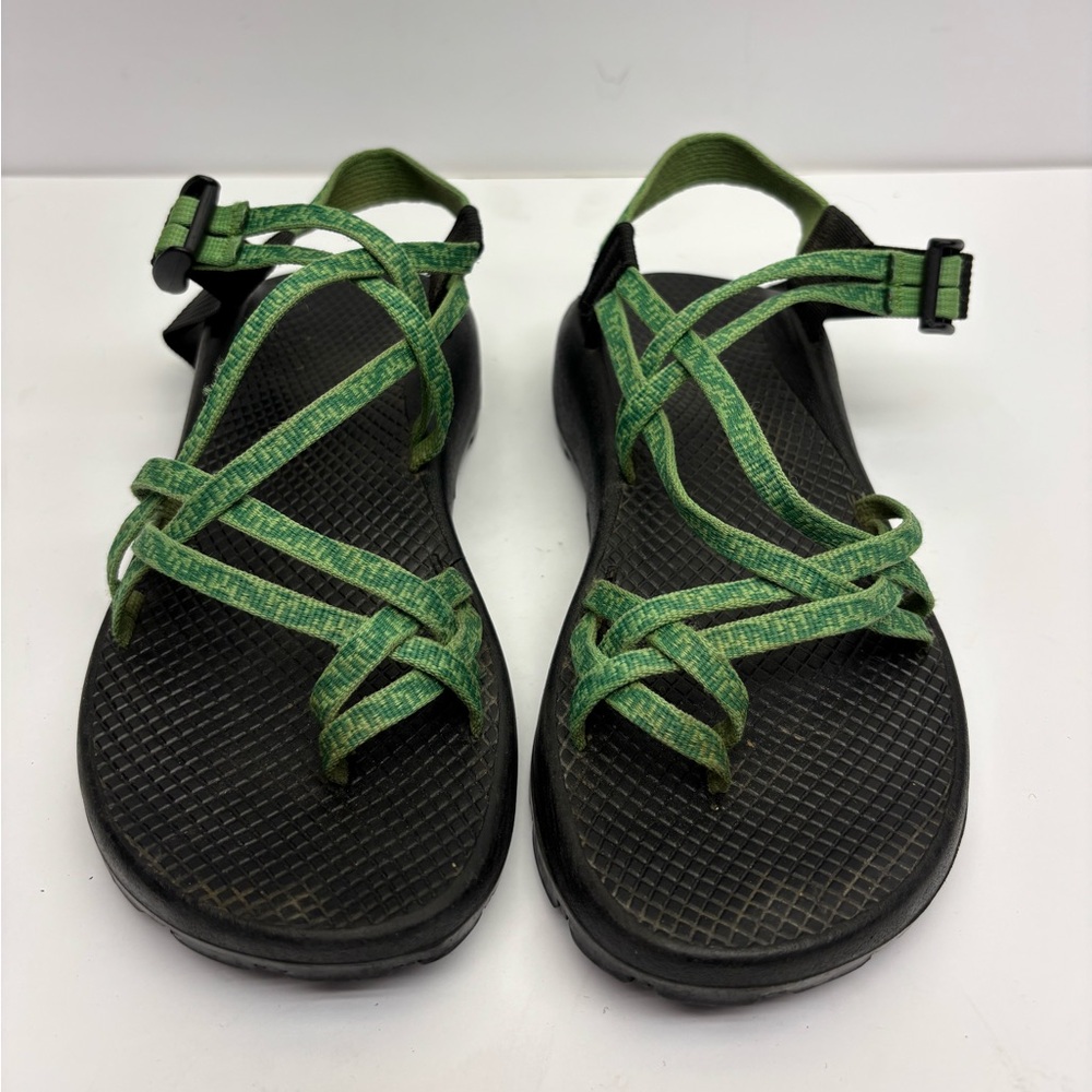 Chaco Green Strappy Outdoor Sandals, SZ 8 women’s, box 33